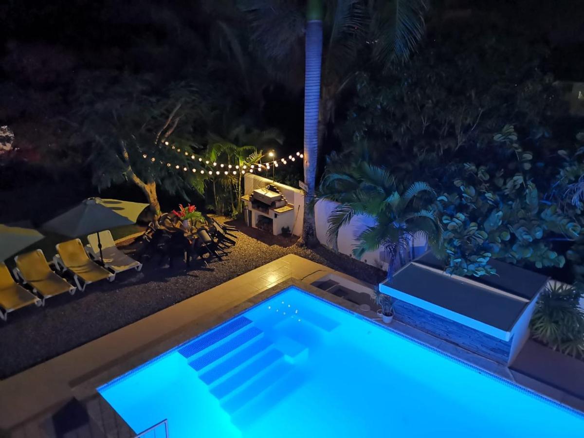 Villa Victoria Sosúa エクステリア 写真
